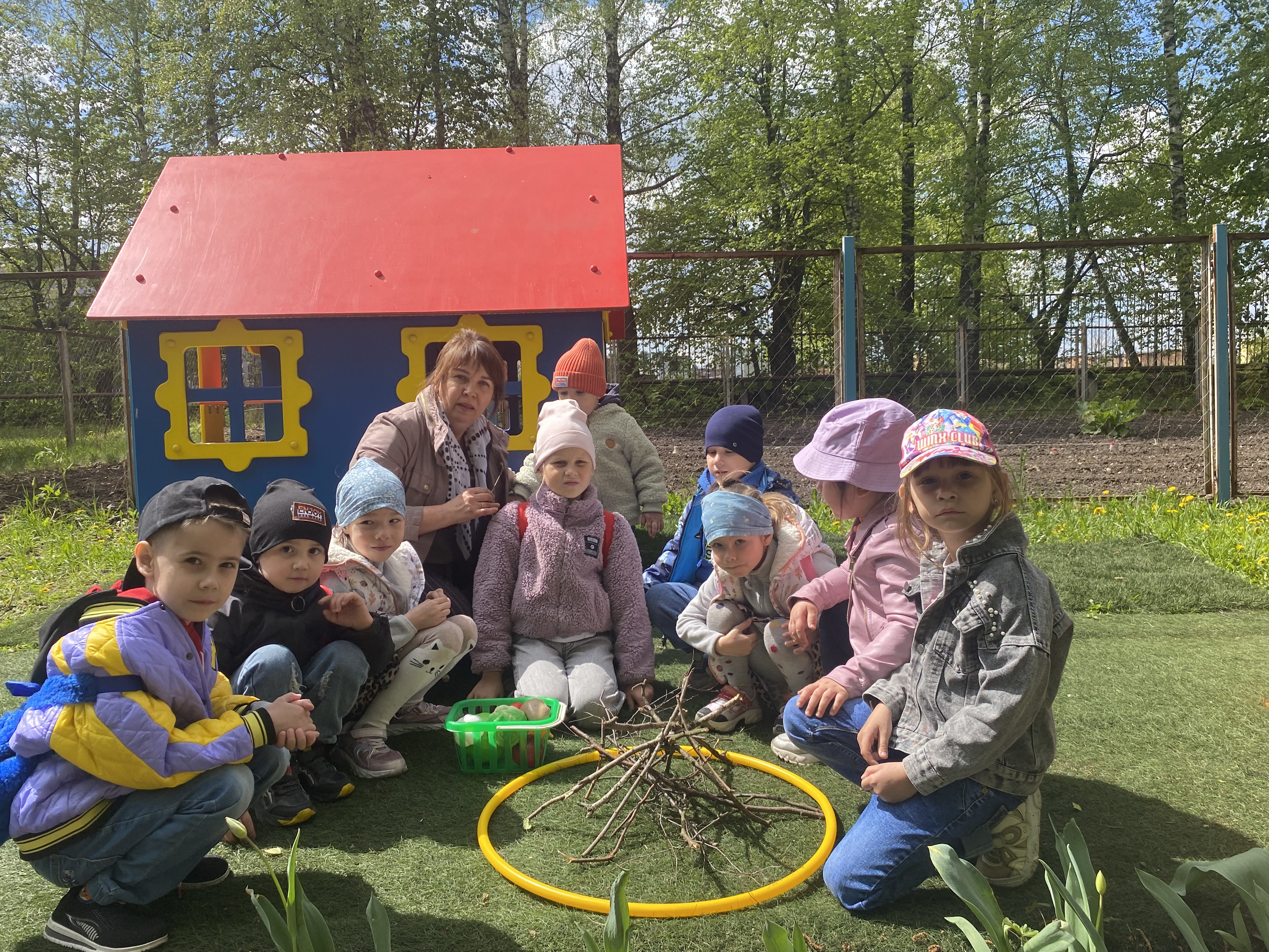 Наши дошколята отправились в поход!.