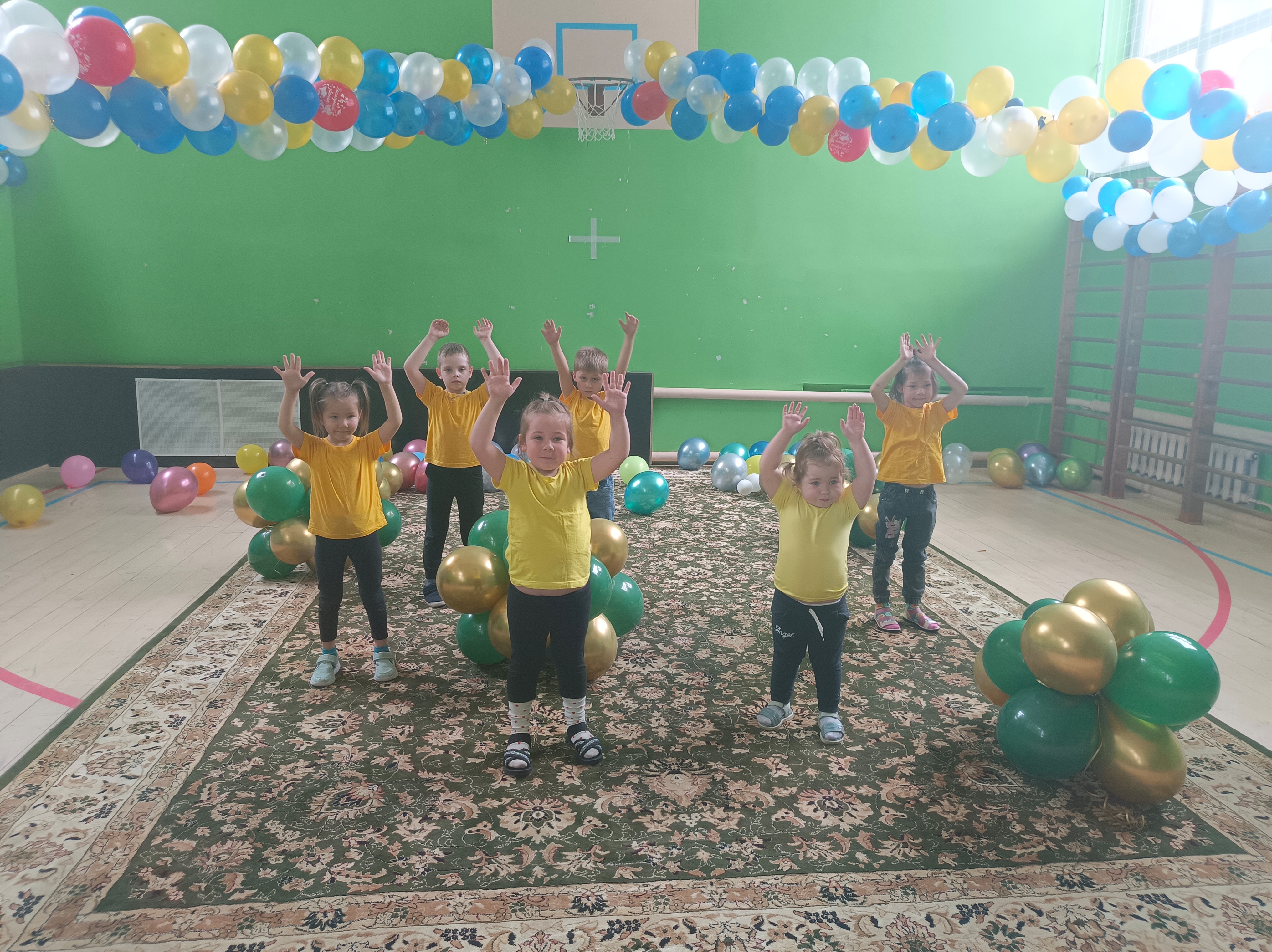 С Днем защиты детей!.